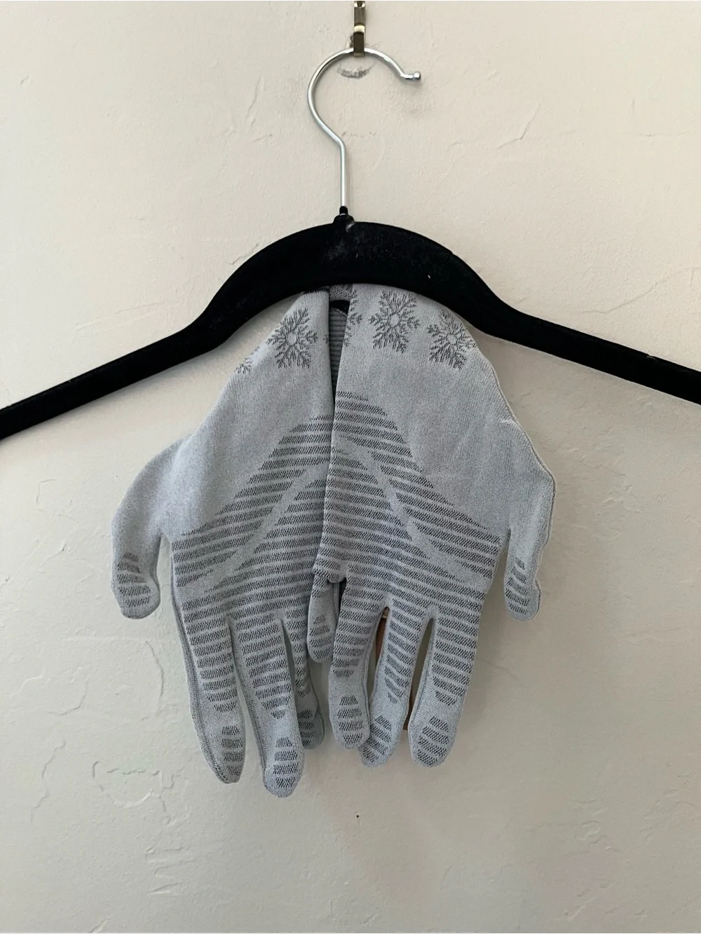 SKIMS FIRST LAYERS GLOVES IN MIRROR WINTER FAIR ISLE OS